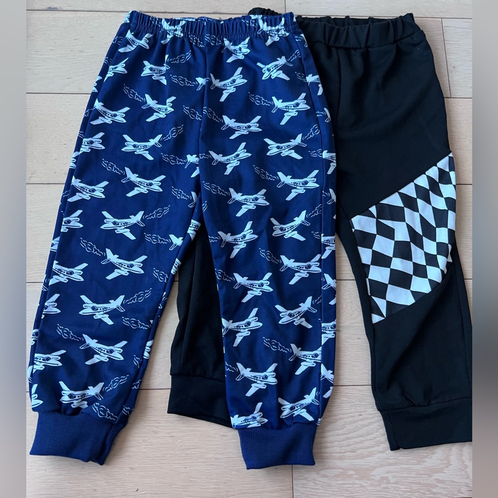 NWT. Set of 2 sweatpants boys 2-3 T